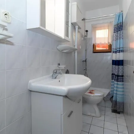 2 Bedroom Awesome In * Цриквеница